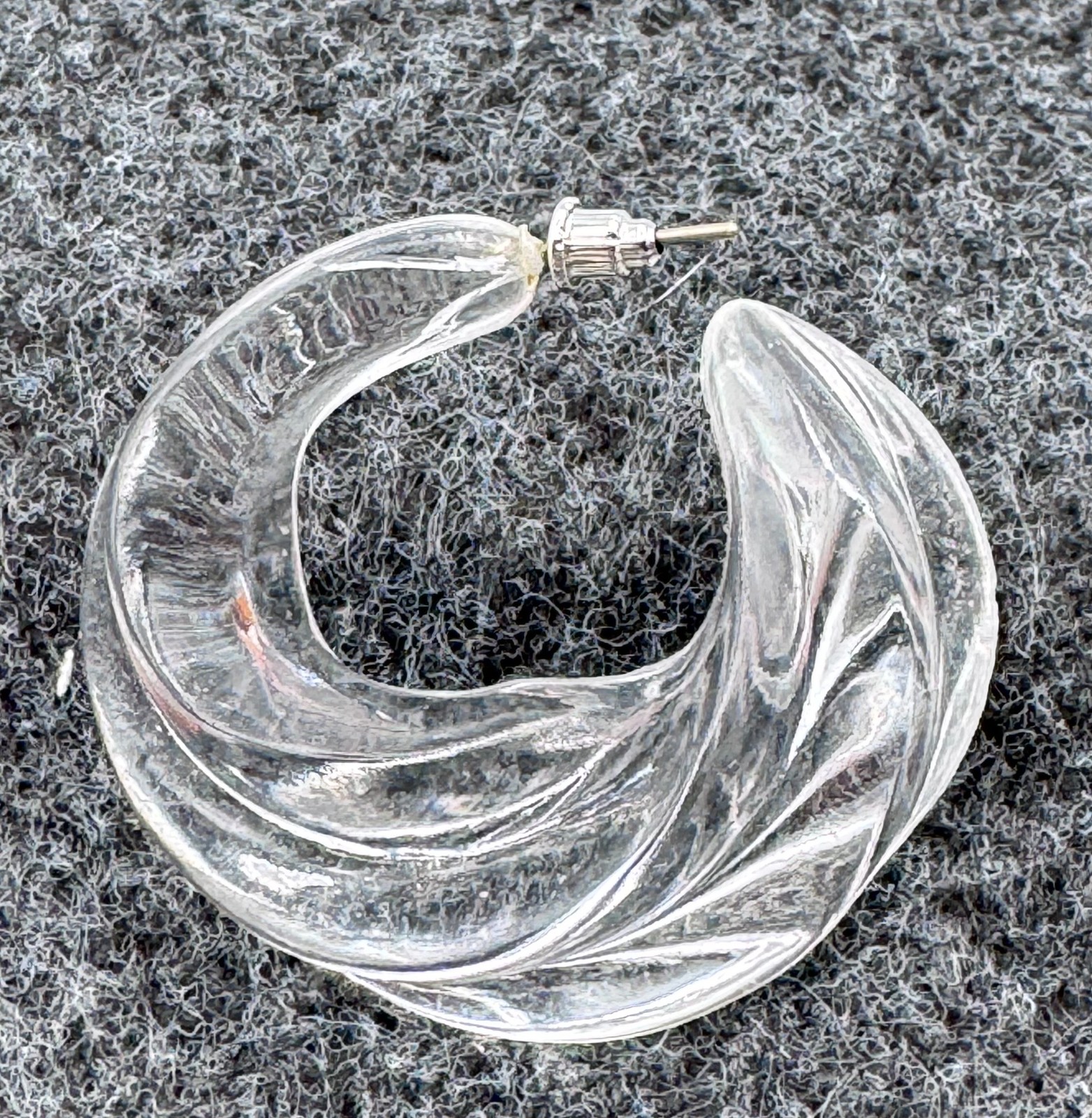 Chunky Clear Acrylic Resin C-Hoop Earrings Fashion Post Back 80’s 90’s