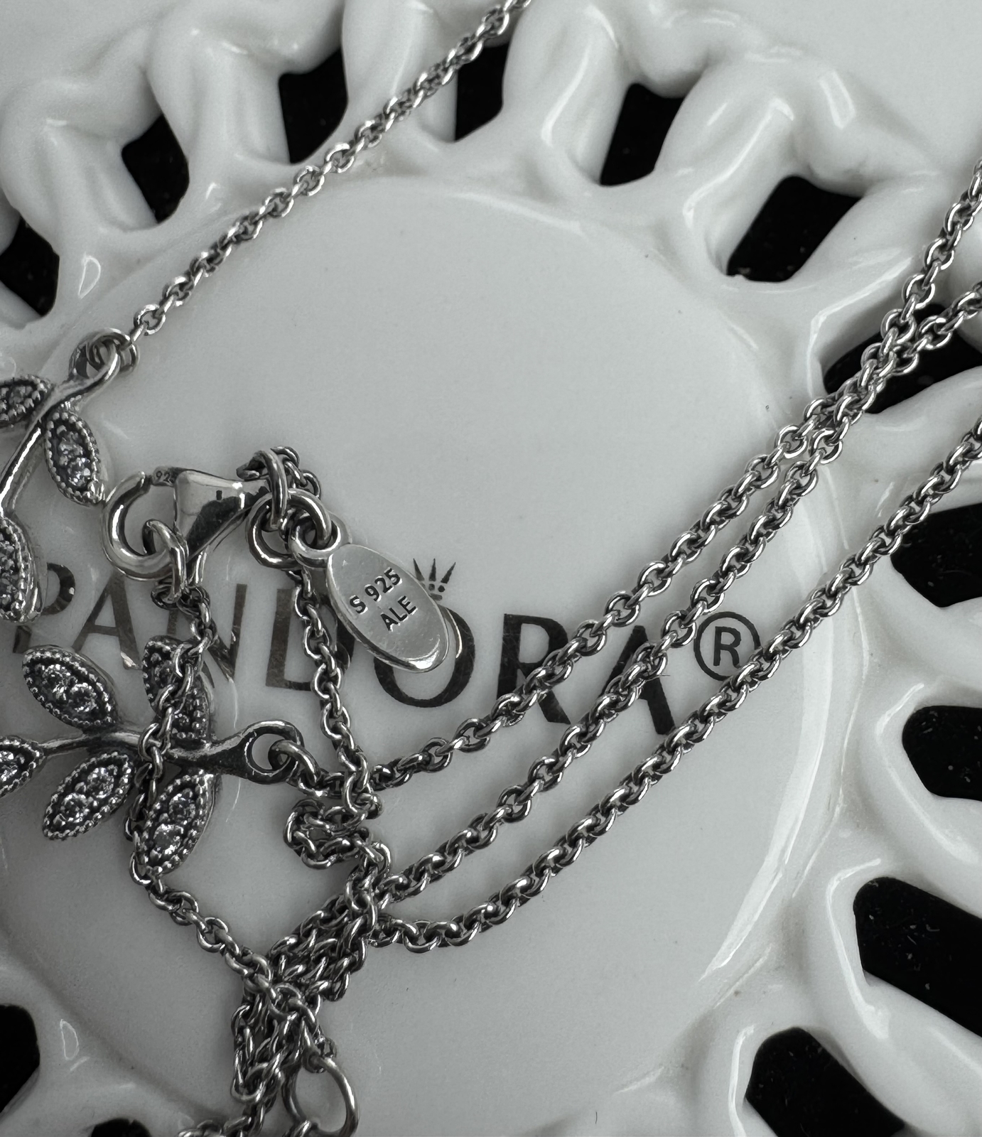 Authentic Pandora Sparkling Leaves Chain Necklace #590414CZ- 45 cm / 17.7 in