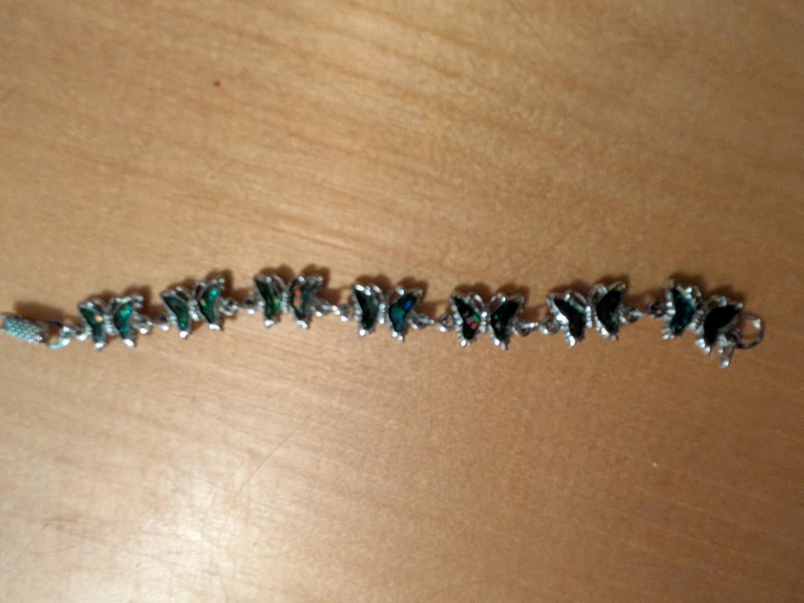 GREEN BUTTERFLY WRIST BRACELET