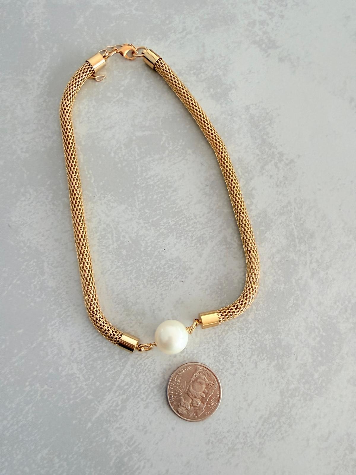 GOLD PLATED PEARL MESH NECKLACE