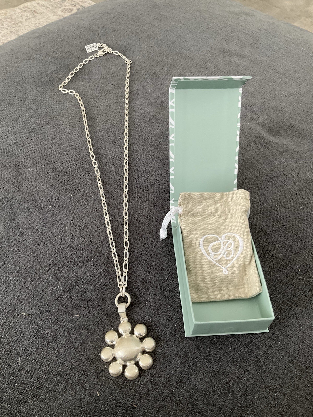 BRIGHTON Versailles Montagne Necklace-silver color- flower pendant- hammered
