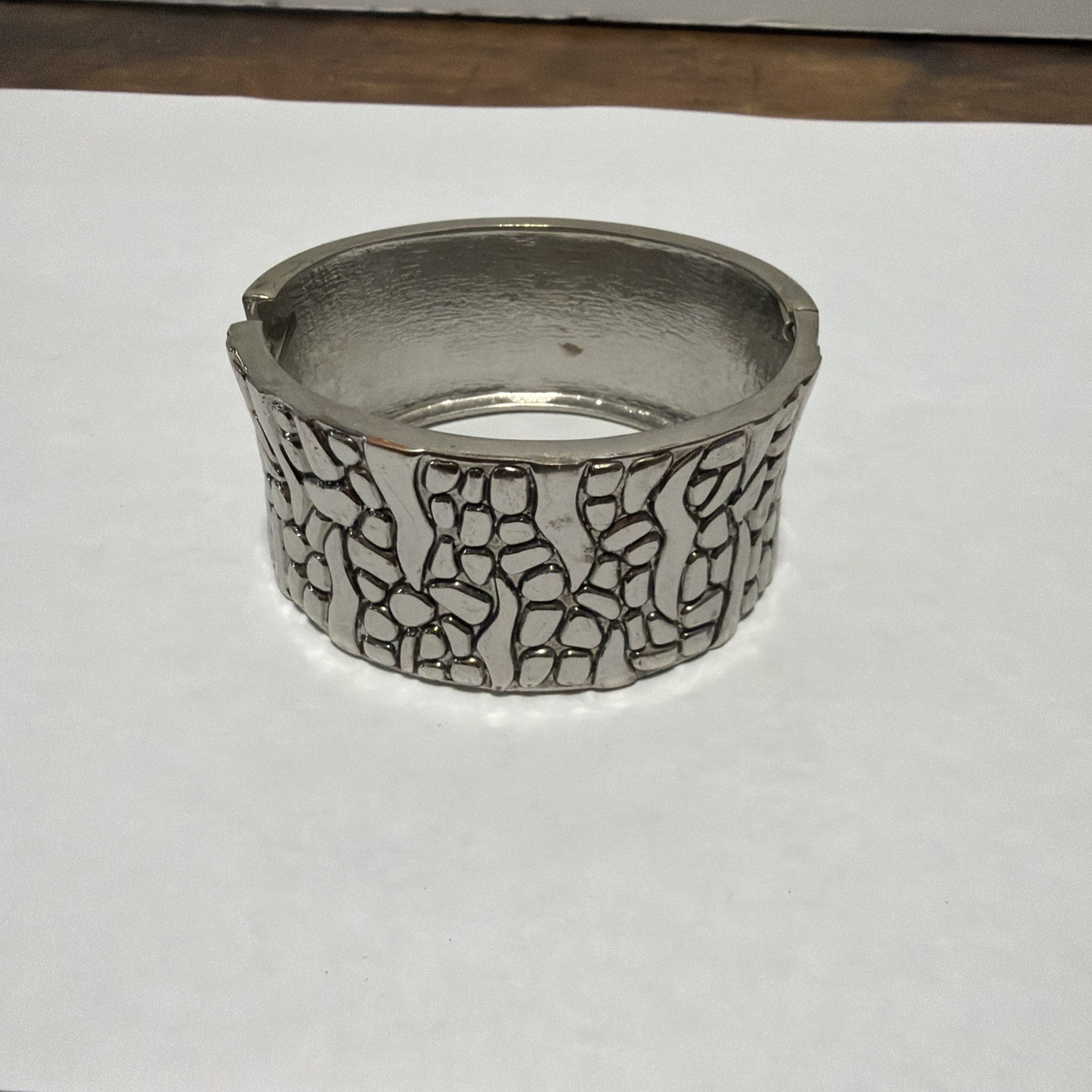 Beautiful Clamp Bracelet Silver Tone Textured Finish 1 3/8″ Wide x 2 3/8″ Acr ID