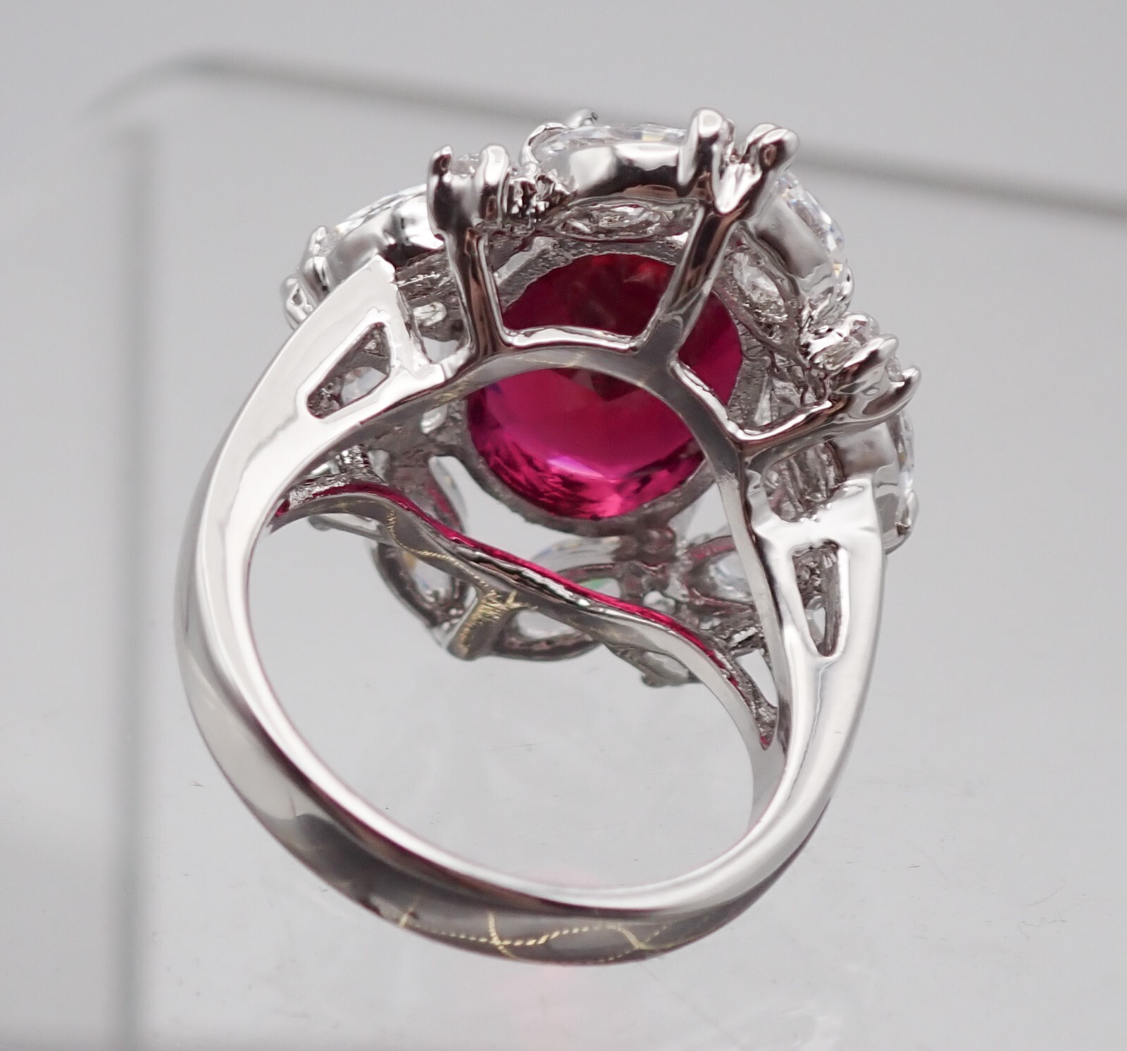Red Oval Open Back Crystal Marquise Halo Silver Tone Size 5 Ring