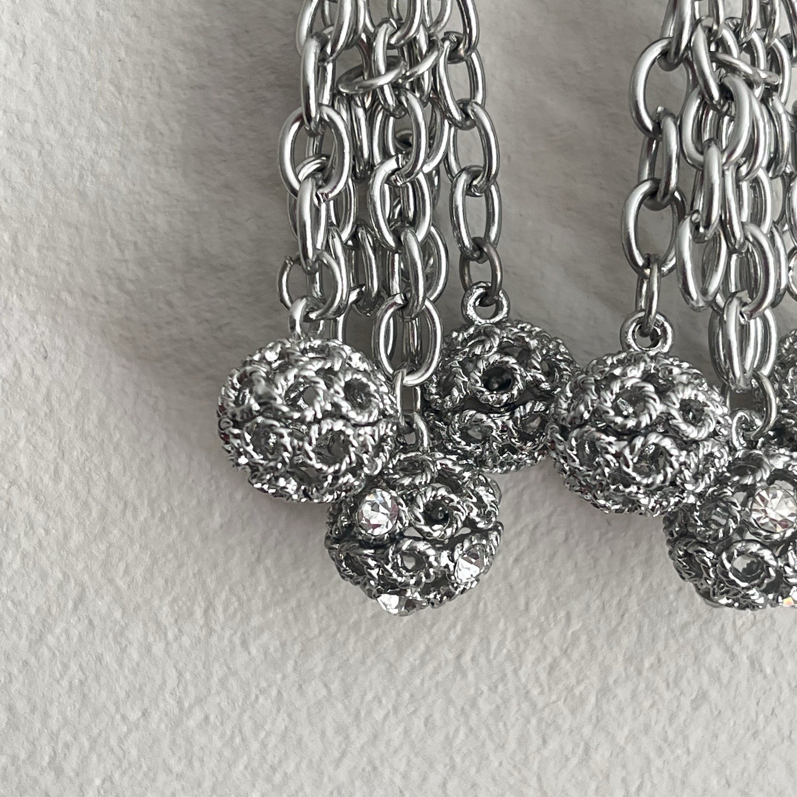 Dangle Earrings Silver Tone Chains Openwork Filigree Balls Fashion Jewelry 3.5in