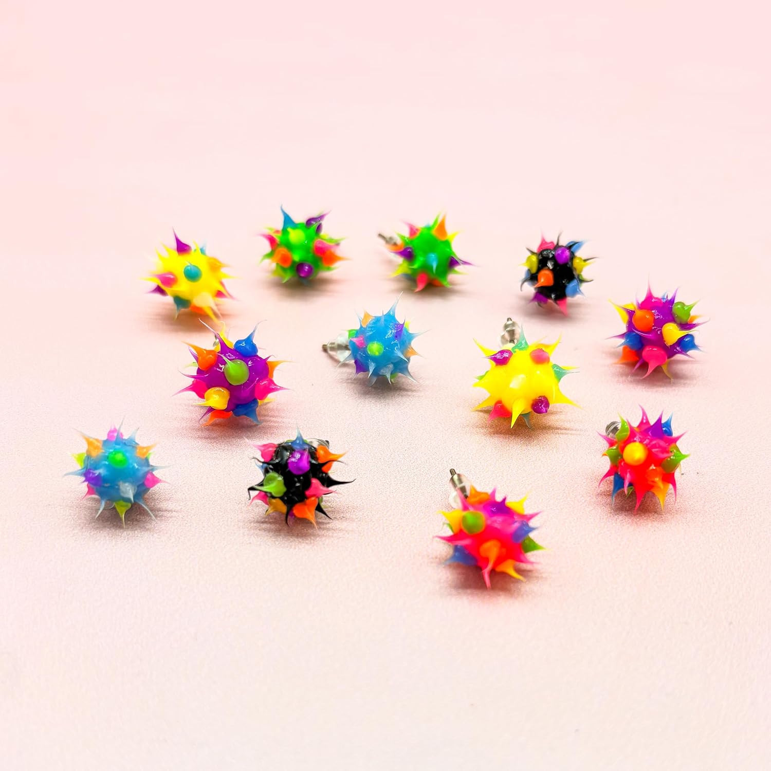 6 Spike Earrings for Women – Silicone Stud Earrings Set, Kawaii Smiley Face Earr