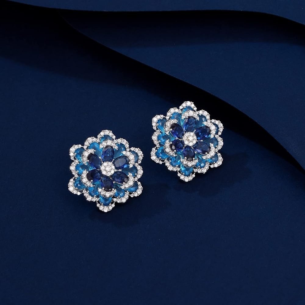 Clustered Flowery Earrings Blue New