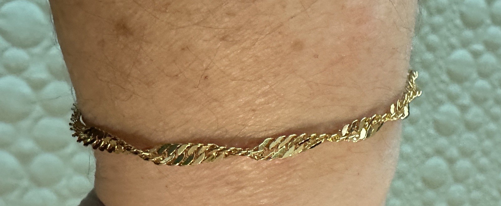 7″ 14k Gold Plated Twisted Herringbone Bracelet