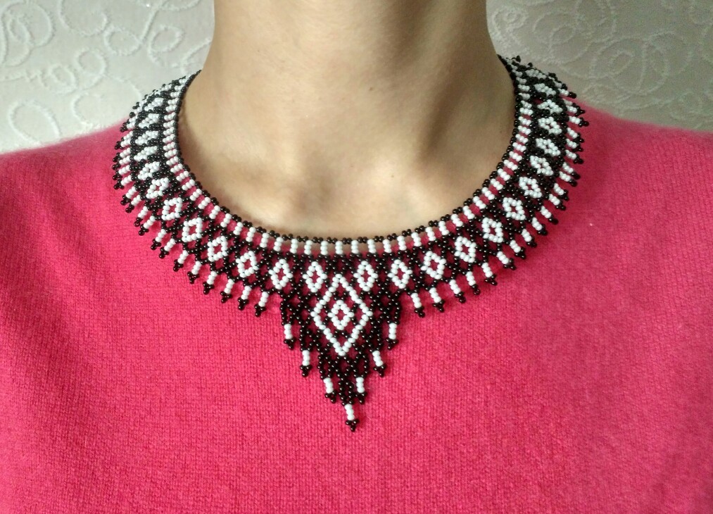 Black White beaded necklace for women Mesh bib collar Jewelry Gift for woman