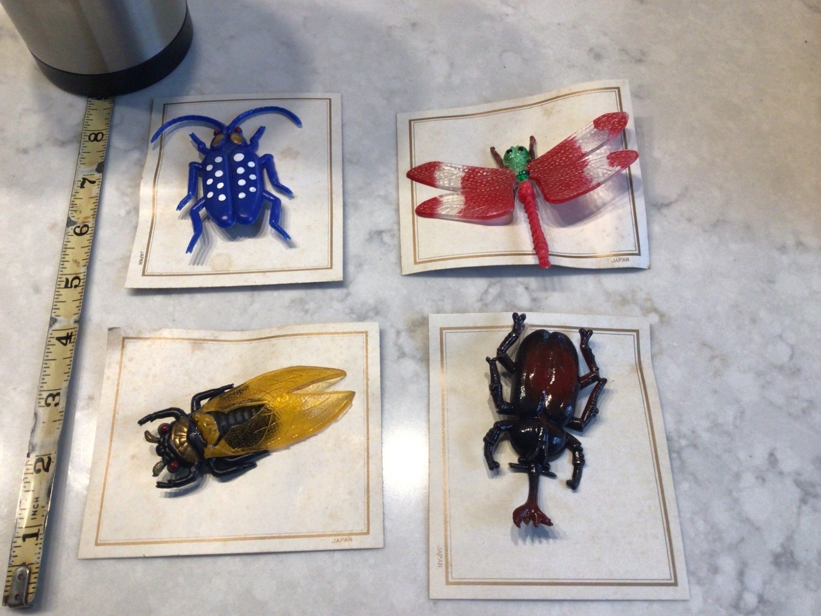 NOVELTY JEWELRY BLUE + RHINOCEROS BEETLE FLY DRAGON FLY PLASTIC PIN BROOCH MOC