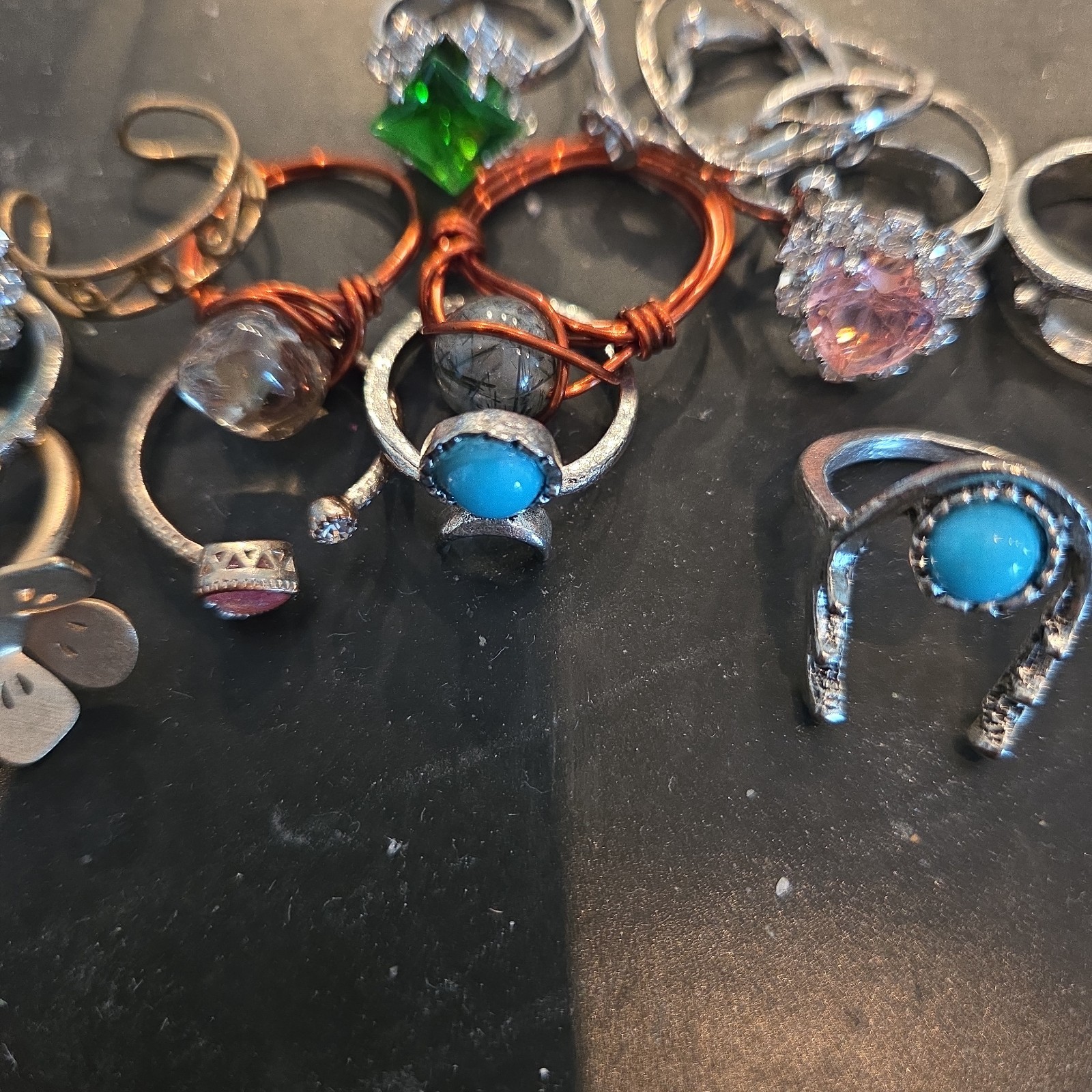 Miscellaneous Rings mixed multicolor Rings Lot of 25!! sz 4/5