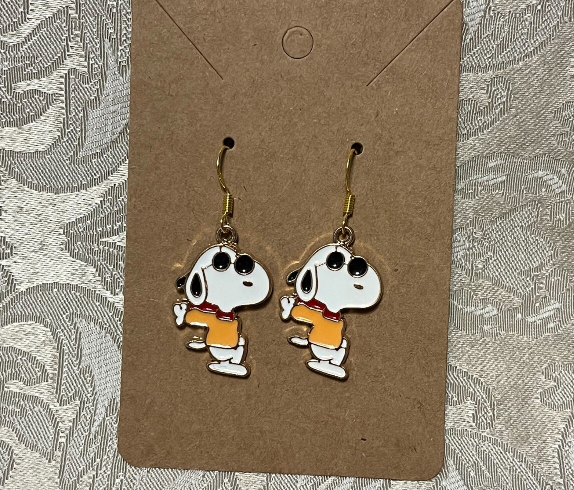Snoopy Joe Cool Gold Loop Enamel Drop Dangle Adorable Earring Set