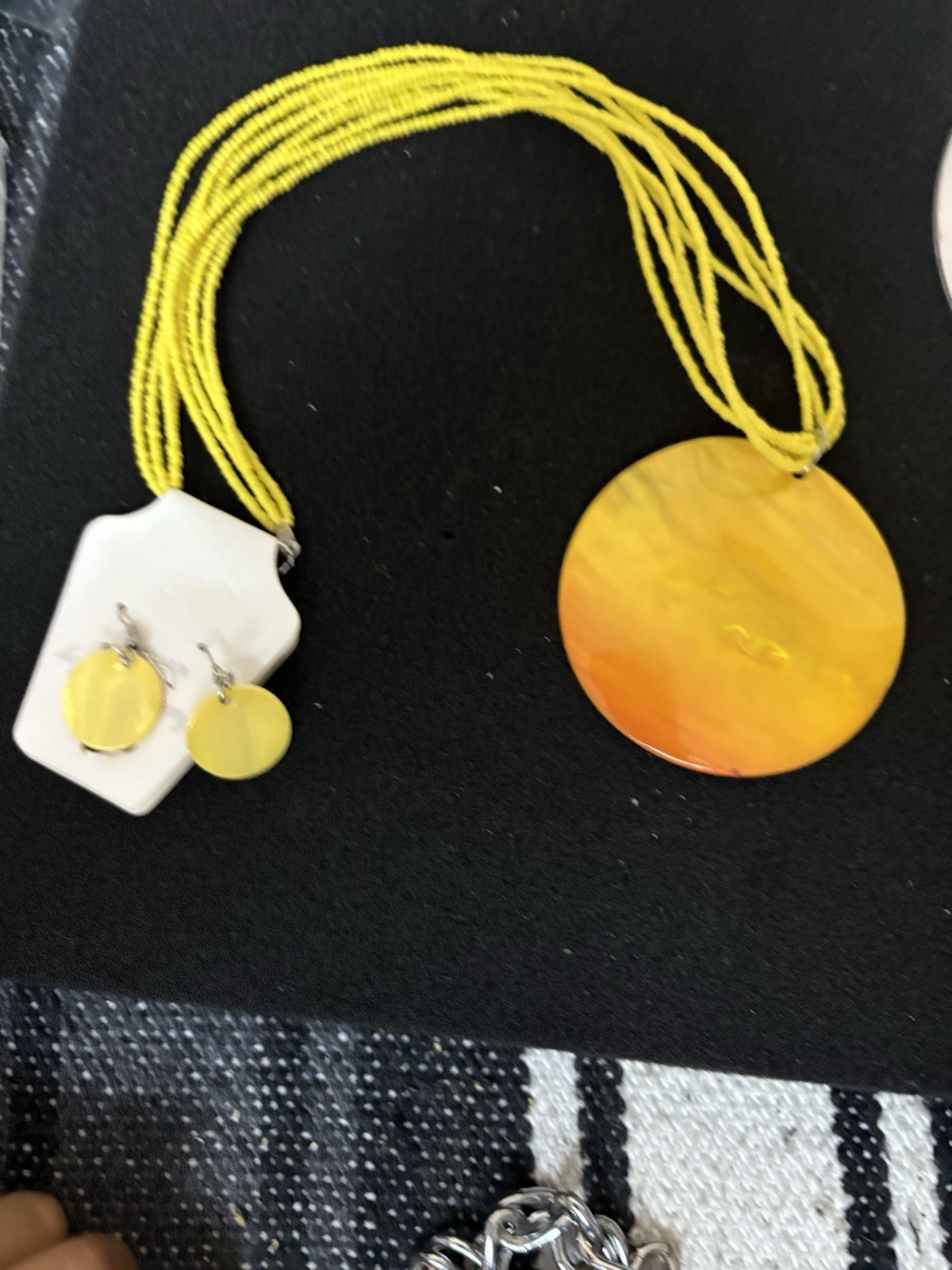 Beautiful Yellow Beaded Chain With Yellow Pendant Shell