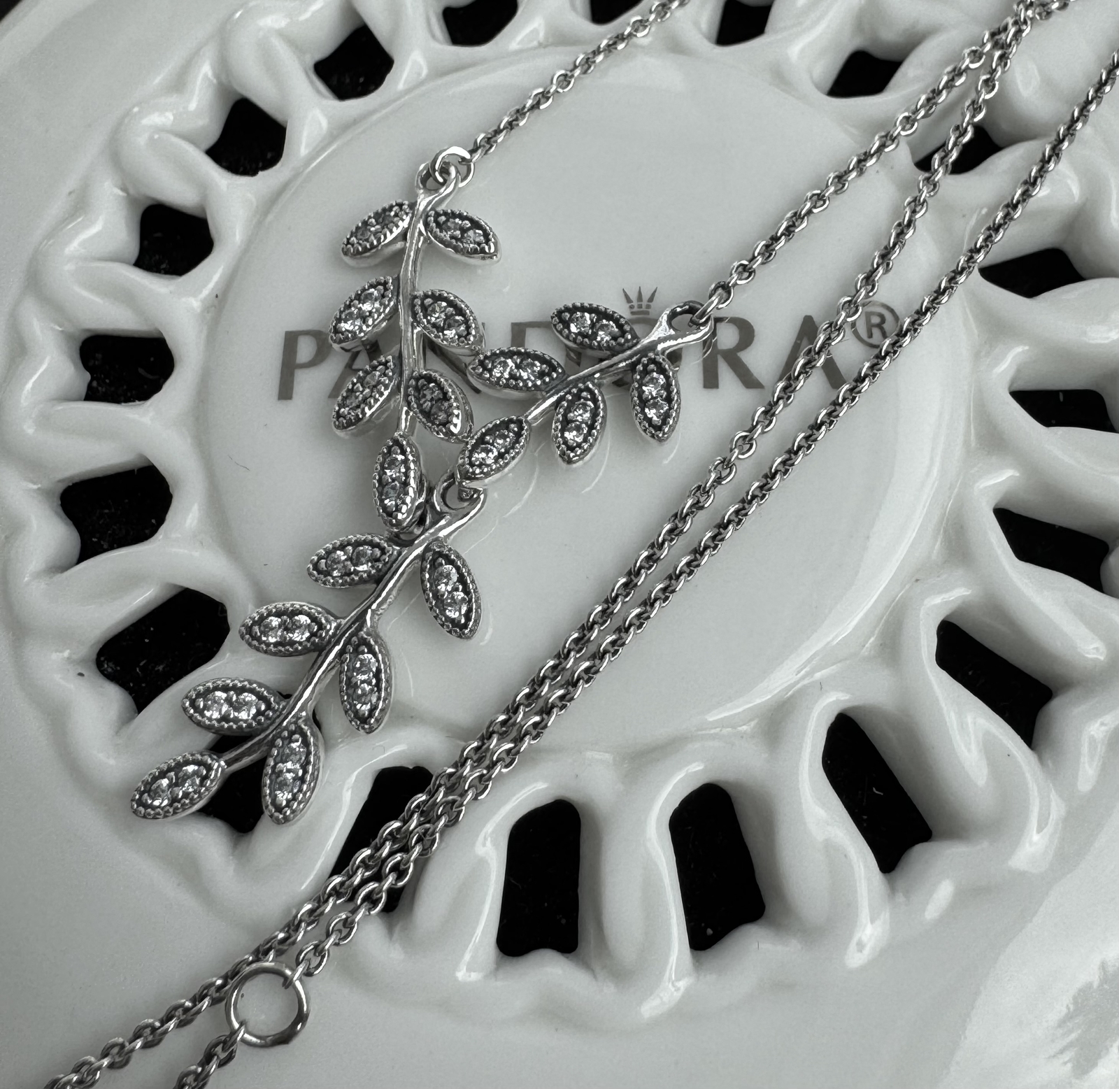 Authentic Pandora Sparkling Leaves Chain Necklace #590414CZ- 45 cm / 17.7 in