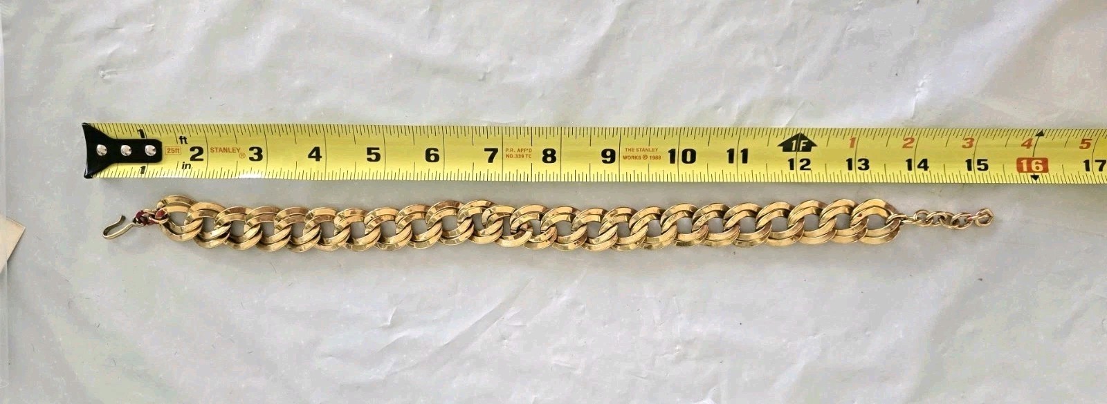 MONET Chunky Double Curb Link Necklace Choker In Shiny Gold Tone 16″ Vintage