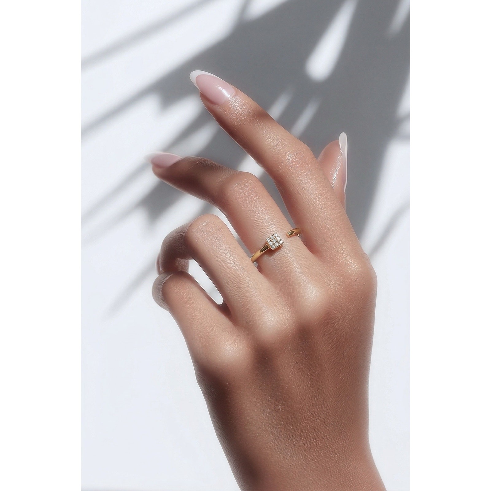 Zenzii Crystal studded nail ring size 6