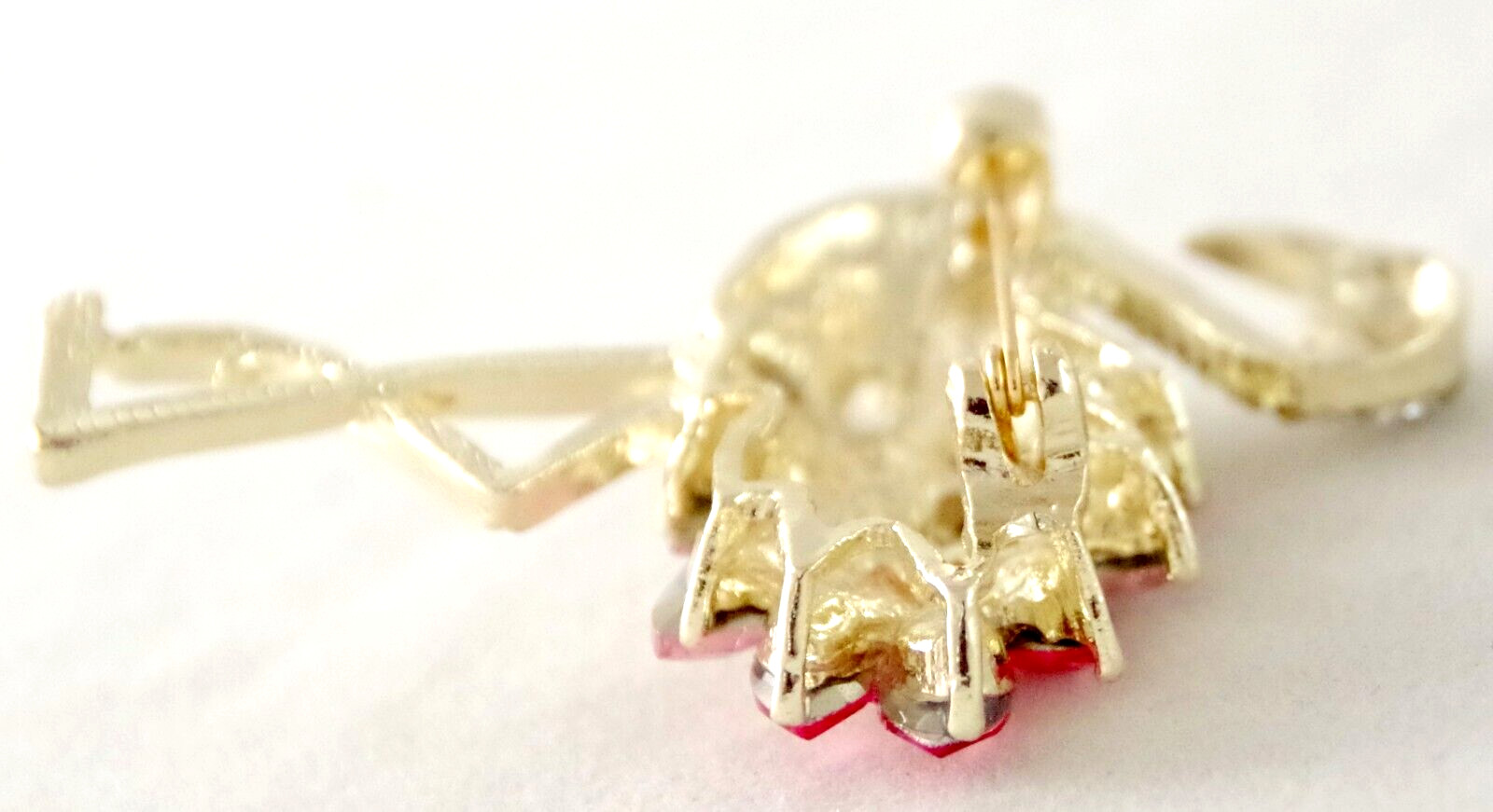 2 1/8″ NEW MARQUISE CRYSTAL RHINESTONE & GOLD TONE PINK FLAMINGO BIRD BROOCH PIN