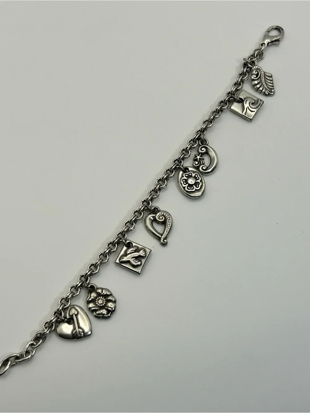 Silver-tone Heart & Charm Bracelet Classic 7.5″ Circle Link Chain Matte Finish