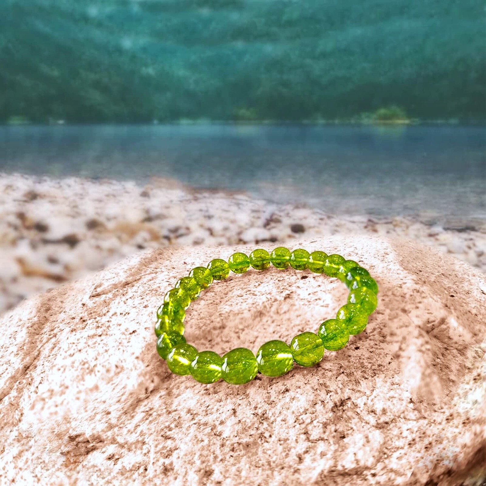 Natural Peridot Stone Beaded Bracelet Green Crystal Yoga Stretch Bracelet