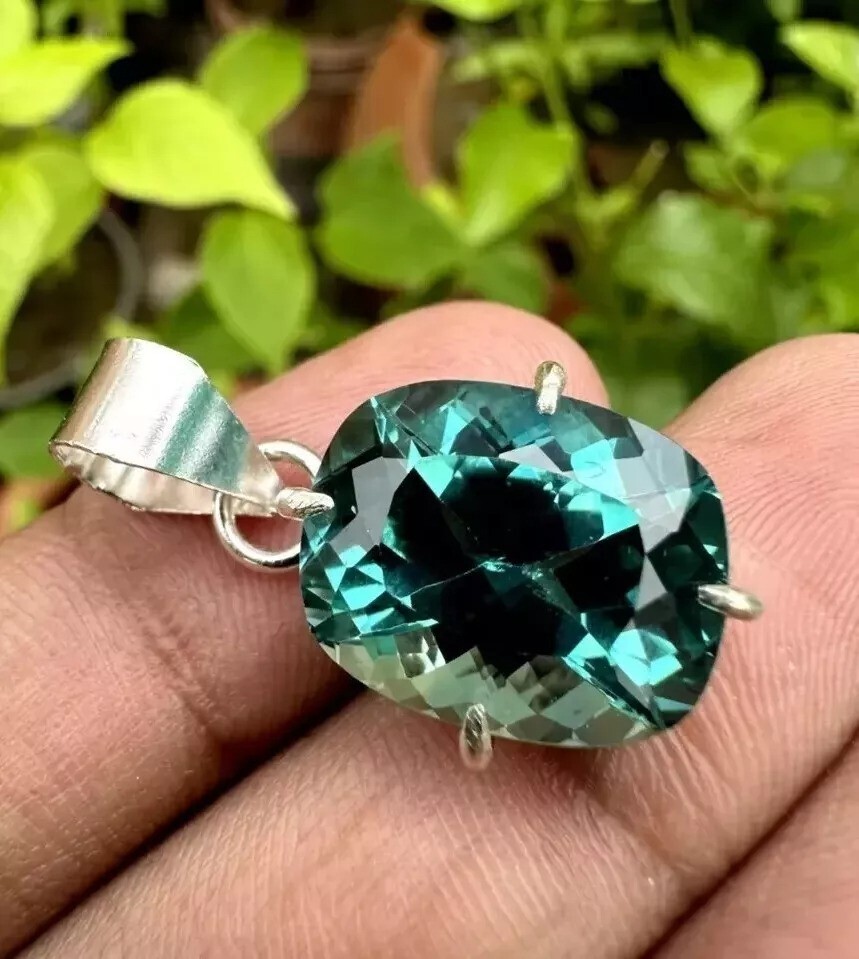 Certified 25.30 CT Natural Blue Green Sapphire Gemstone 925 Solid Silver Pendant