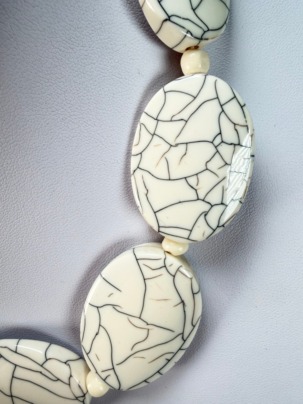Marion Godart – Fragmental “Forme Ovale” Cream Resin Necklace