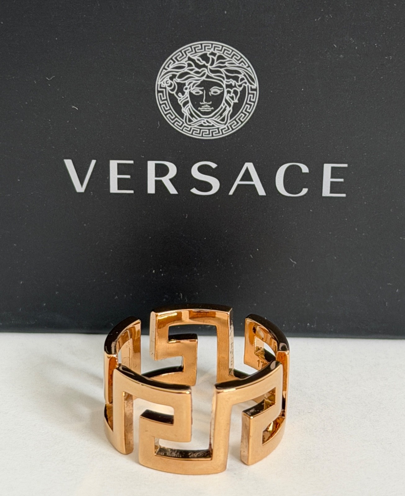 NIB Versace Greca Greek Key Logo Gold Cut Out Wide Band Ring Sz 19 US 8.5 $495
