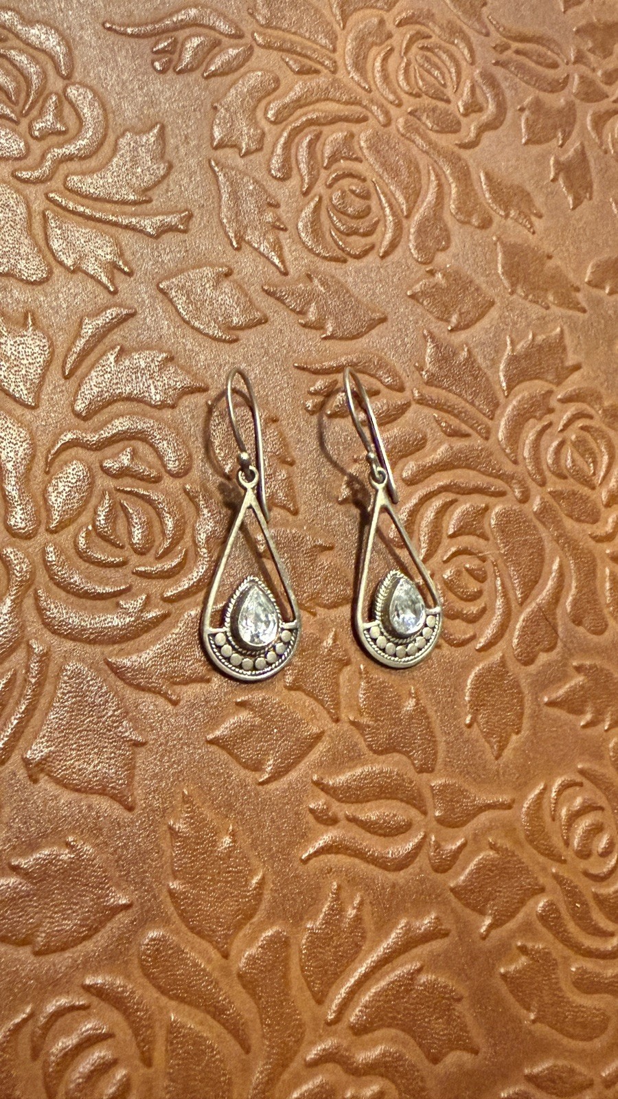 Beautiful Sterling Silver 925 ATI CZ Dangling Tear Drop Earrings