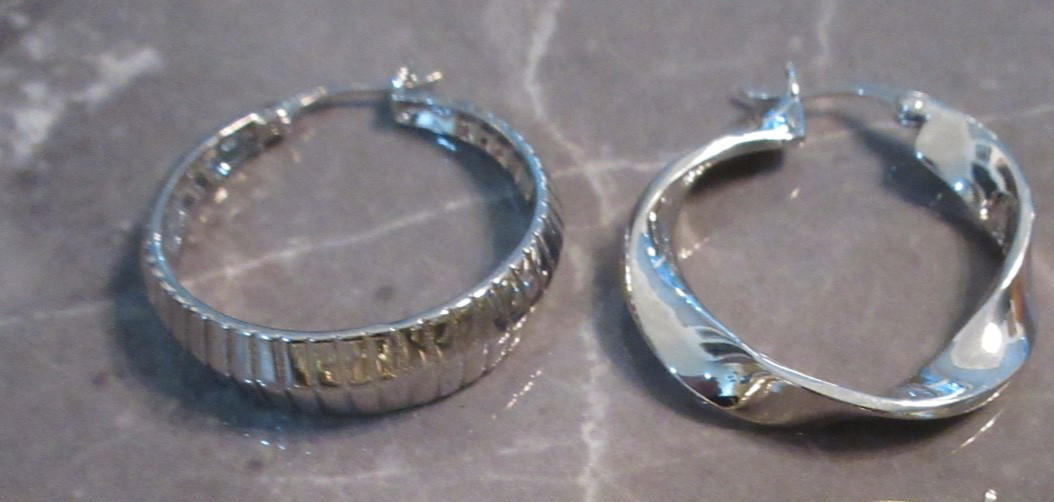 2 pr Bellezza DBJ 925 CN 1-1/4” Twist & Ridge Hoop Earrings Sterling & Yellow