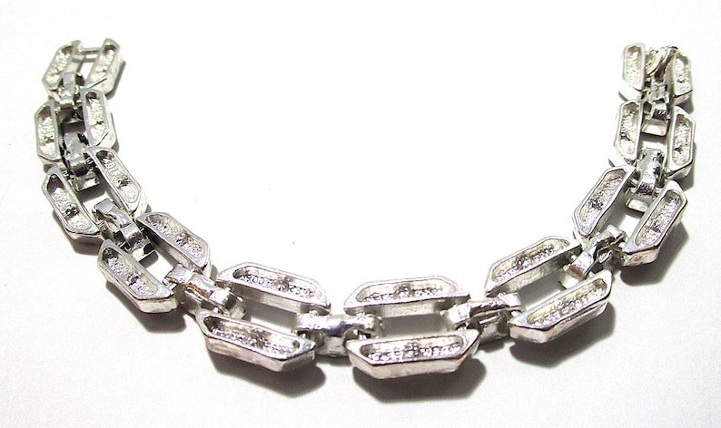 Silvertone Marcasite Link Bracelet 7 In. Length