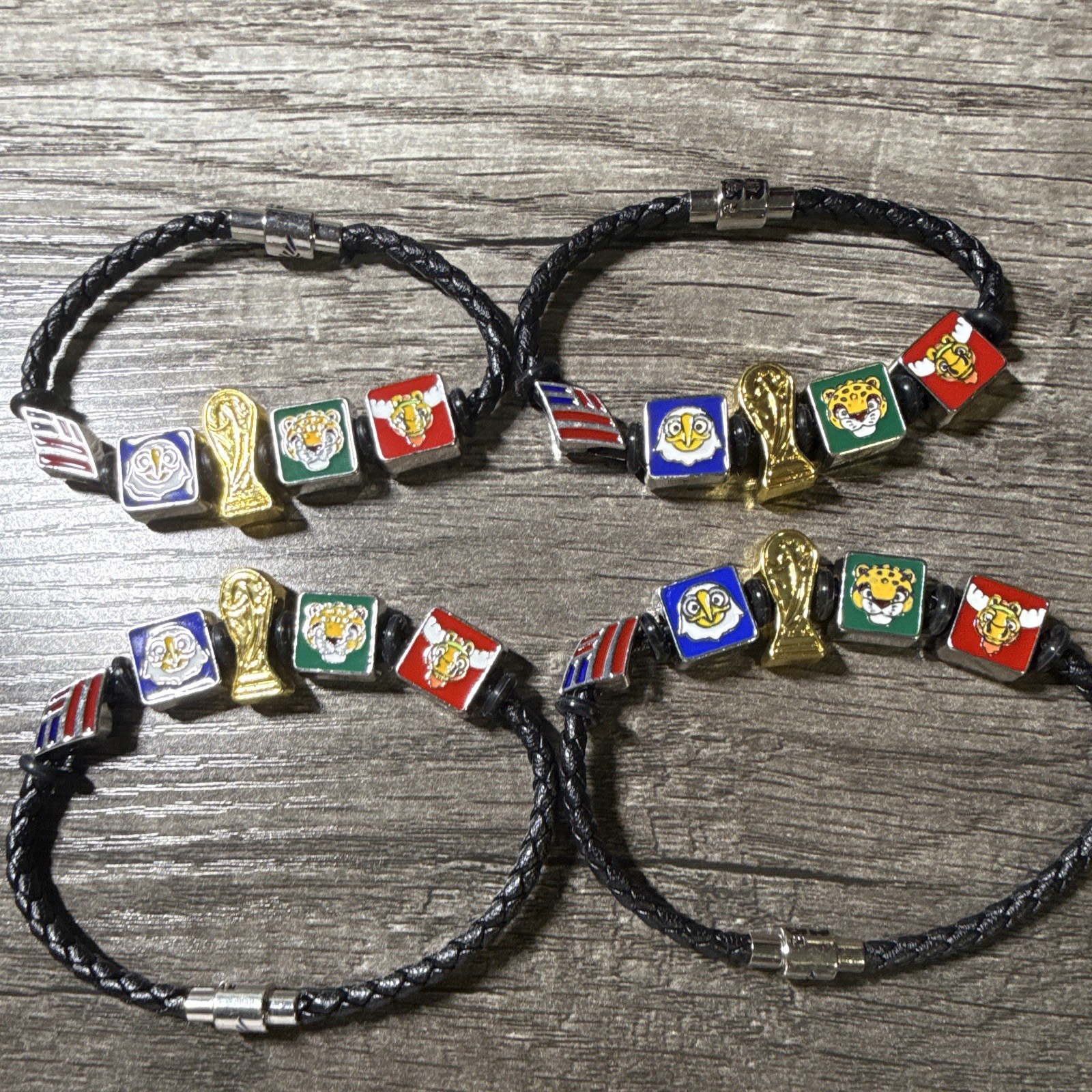 4 FIFA World Cup Bracelets (2 small & 2 large) ⚽️🇺🇸🇲🇽🇨🇦 🏆
