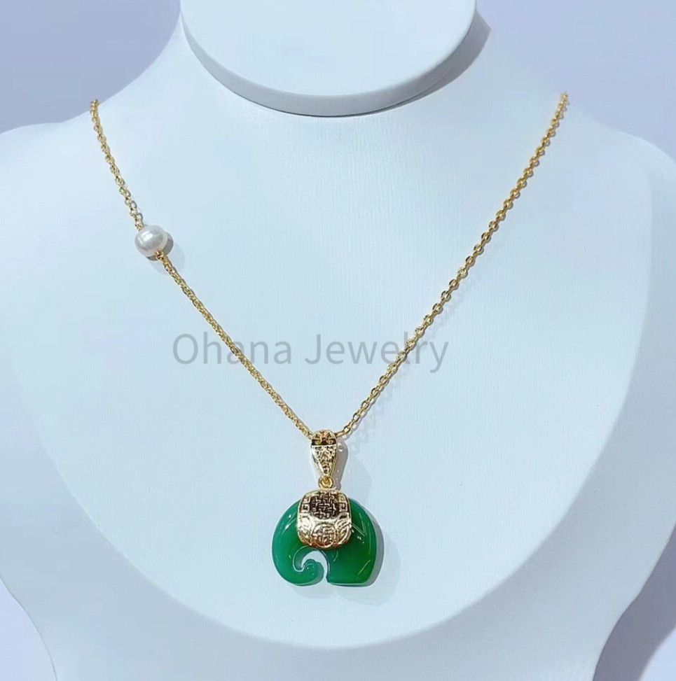 Natural Green Jade Copper Freshwater Pearl 18″ Oval Link Necklace – Elephant