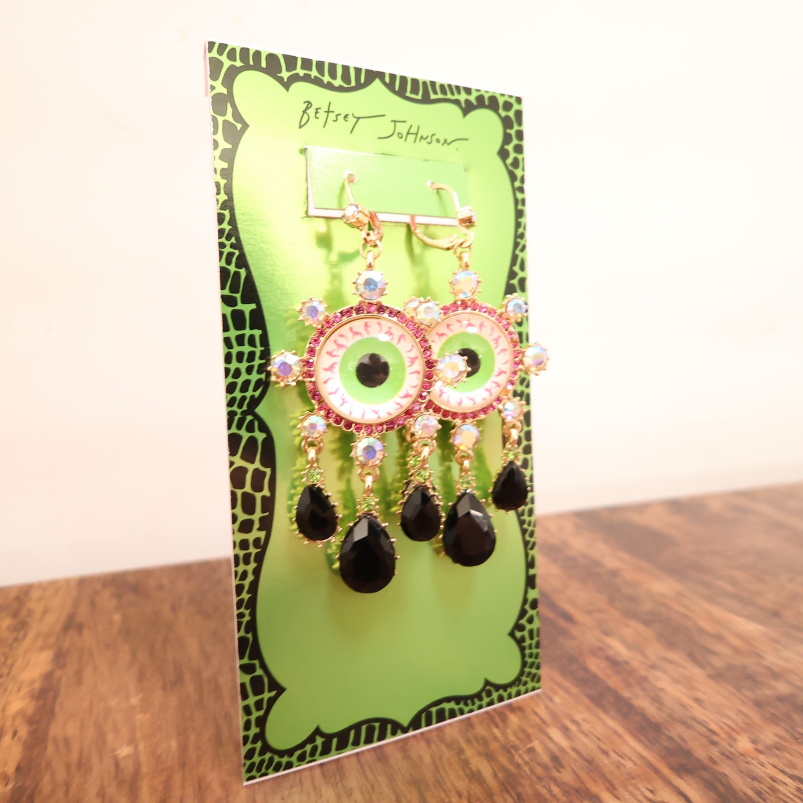 Betsey Johnson earrings eyeballs Halloween chandeliers pink black crystals NWT