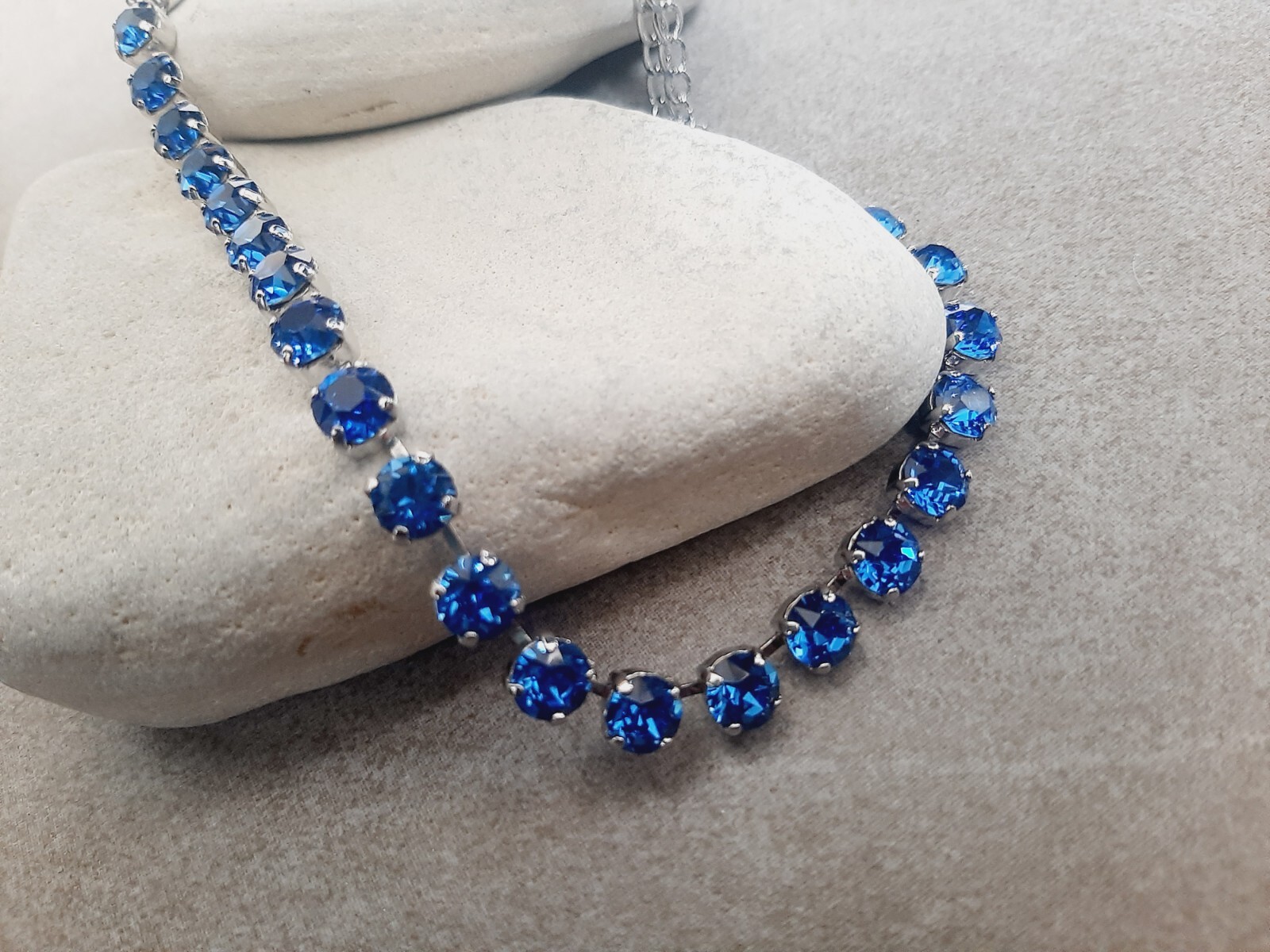 Blue Sapphire Tennis Necklace – Silver Cup Chain Collier for Graduate Gift