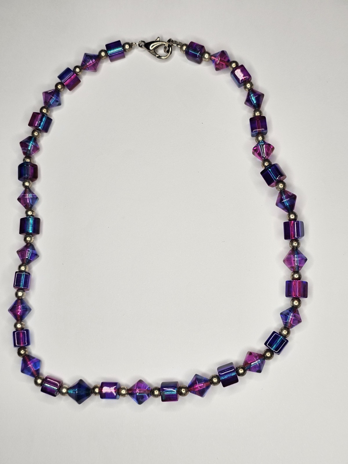 Vintage UV Reactive Possibly Color Process Necklace 15″ Cube & Bicone Beads 25g