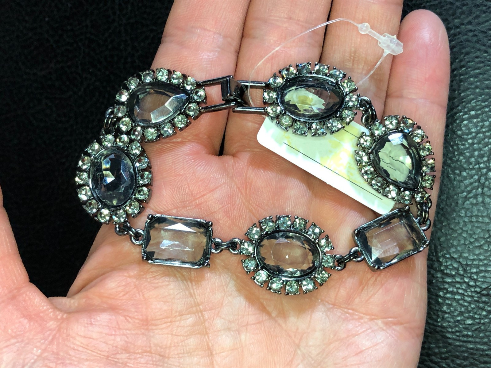 White House Black Market Rhinestone Statement Bracelet Gray Gunmetal 7″ 8505