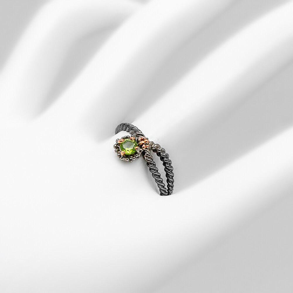 Not Enhanced Natural Peridot Silver Ring 925 Sterling / RVS257