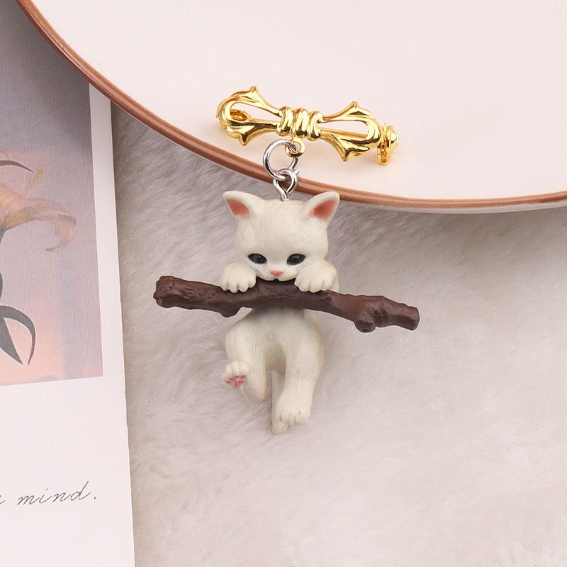 Cartoon Kitten Brooch New Trendy Personality Female Cute Badge Accessories Pin