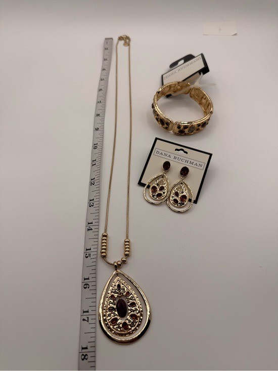 NWT Dana Buchman Gold Tone Amber Rhinestone Teardrop Necklace Earring Bangle
