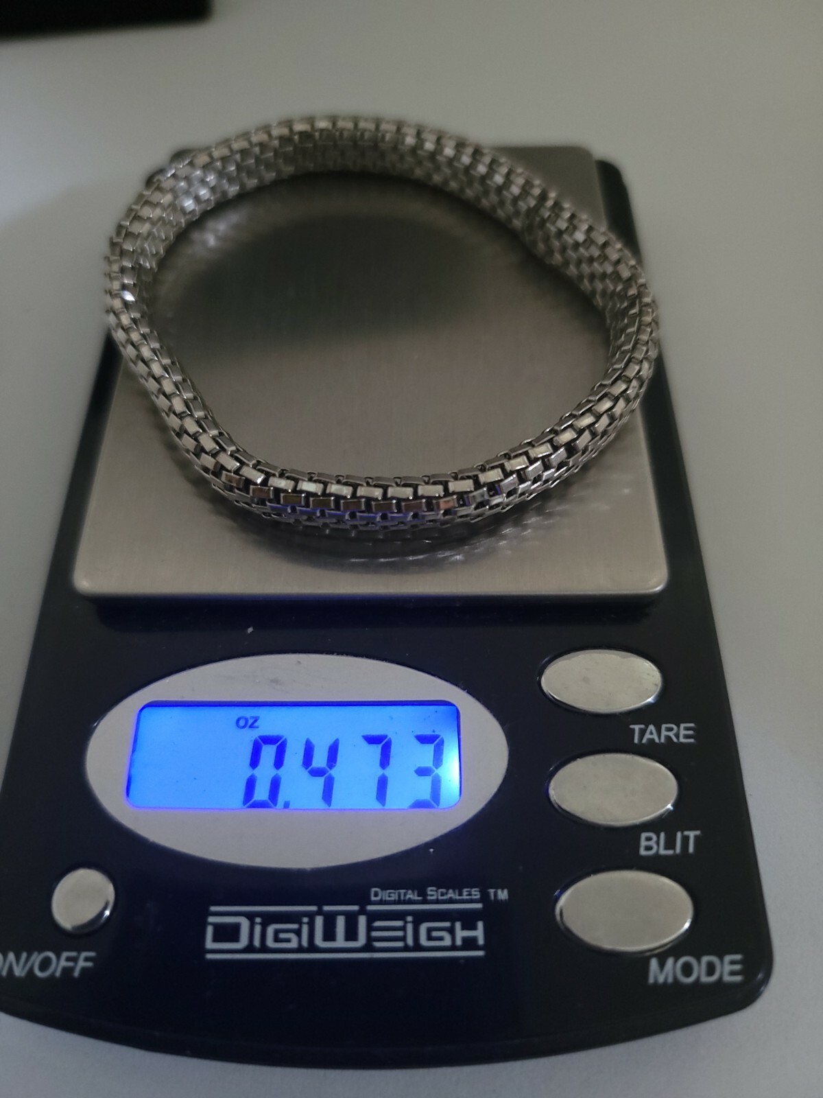 Fashion Unsigned Silver Tone Snake Metal Link Woven Pull On Bracelet W2028