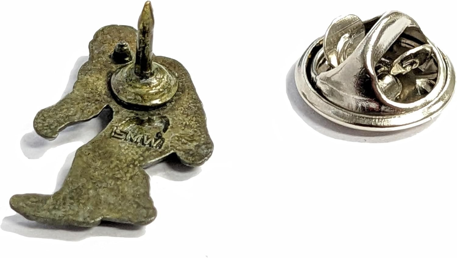 Bigfoot Enamel Lapel Pin – for Fans of Bigfoot and Sasquatch