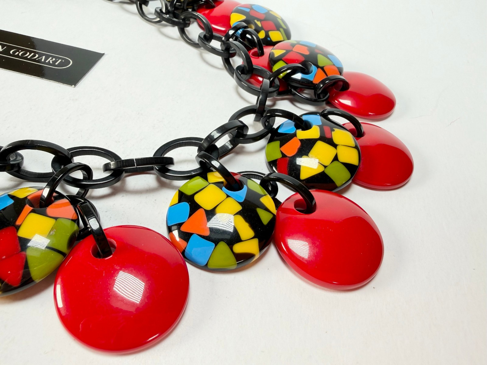 Marion Godart – Confetti “Dual Disque” Art-Deco x Red Mix Resin Necklace