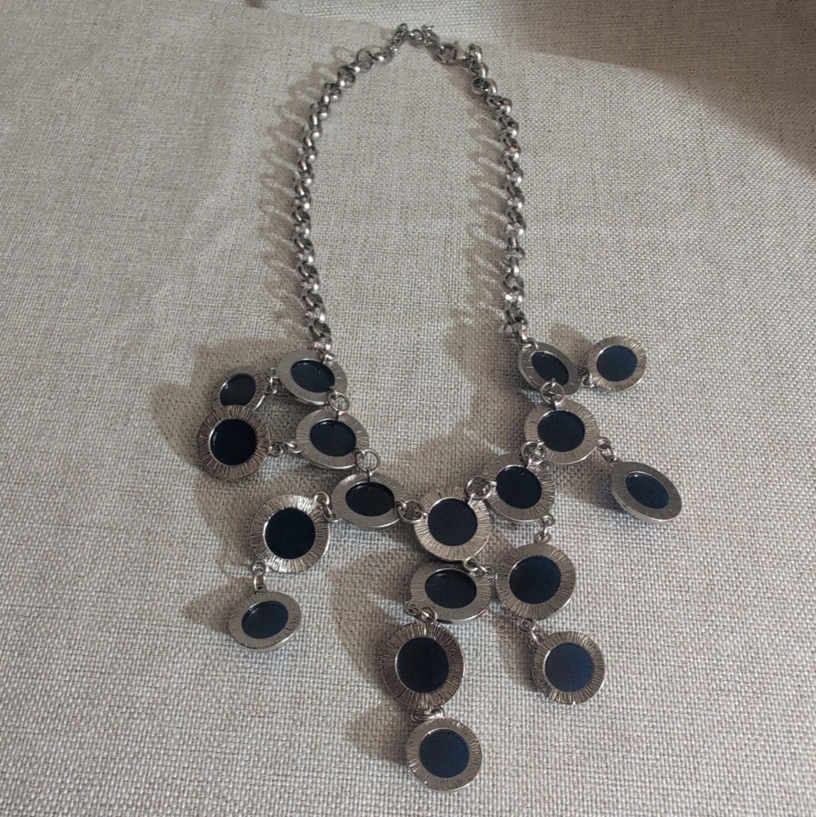Silver Tone Black Round Bezel Pendant Necklace Cable Chain Lobster 18 in
