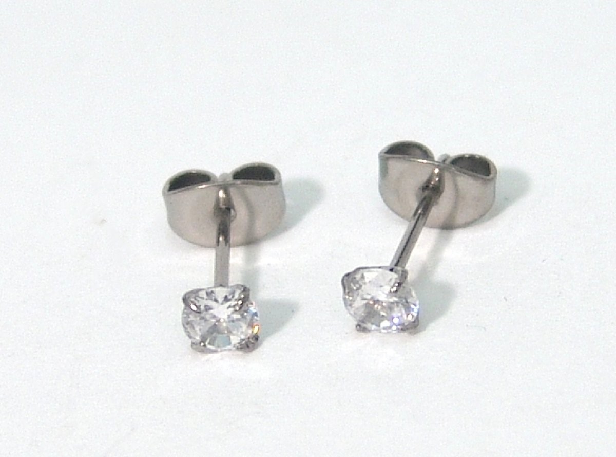 Implant Grade Titanium Stud Earrings Hypoallergenic 4mm Pair Cubic Zirconia