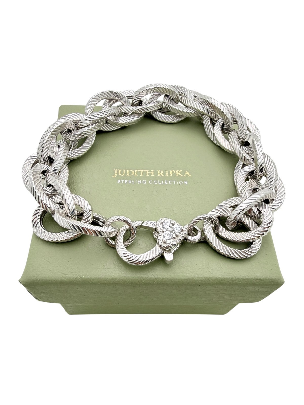 Judith Ripka Sterling Silver Verona Oval Chain Link Heart Bracelet 7.75″ Box