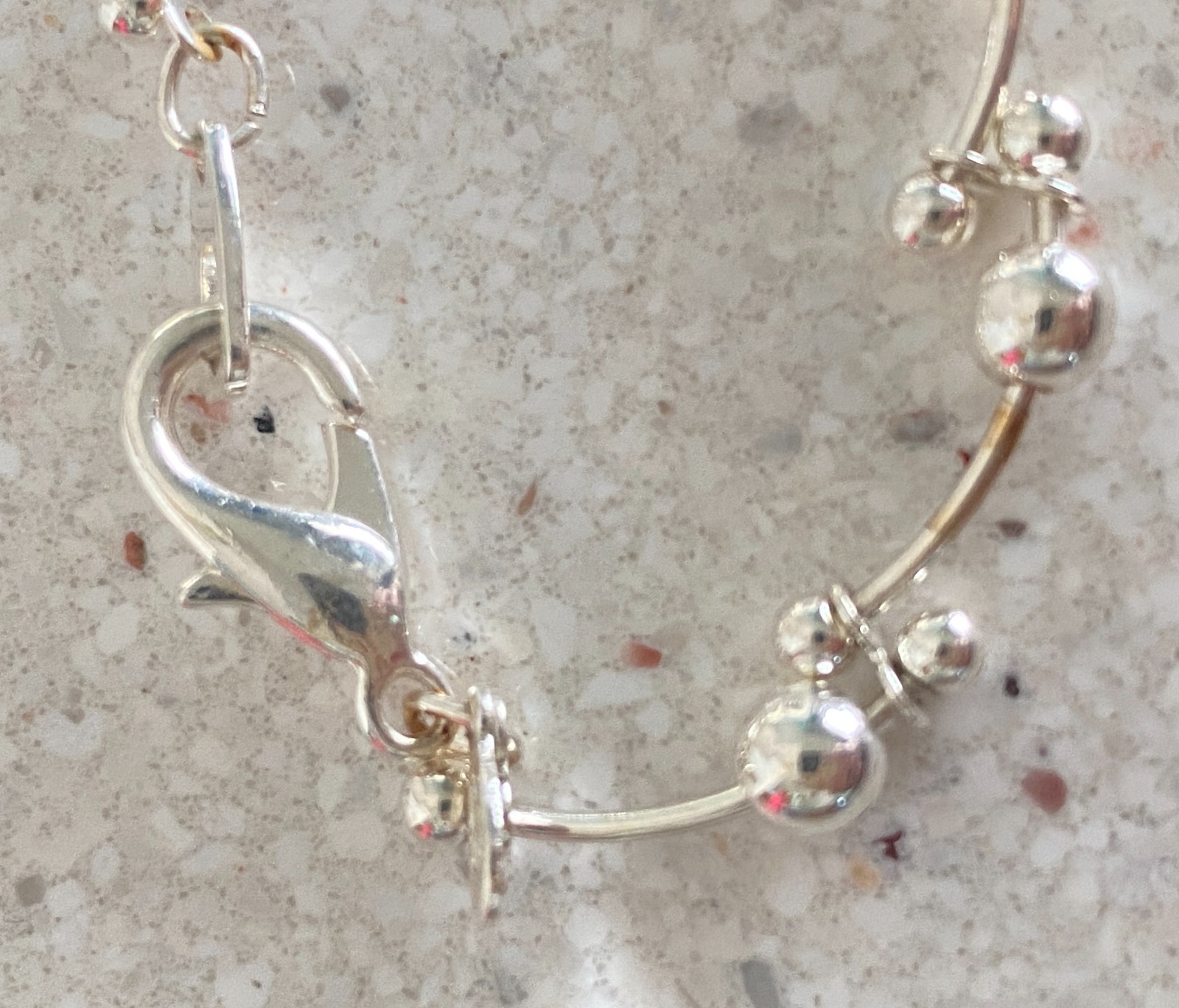 Premier Designs 18” Necklace Silver Tone Retired