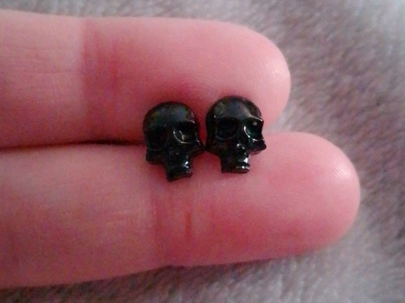 Handmade Mini Black Skull Stud Earrings Gift Gothic Punk Skeleton Fun Halloween