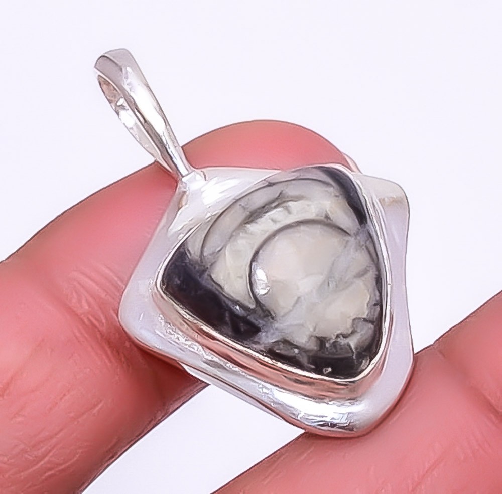 Fossil Orthoceras – Morocco 925 Silver Plated Pendant 1.37″ T32