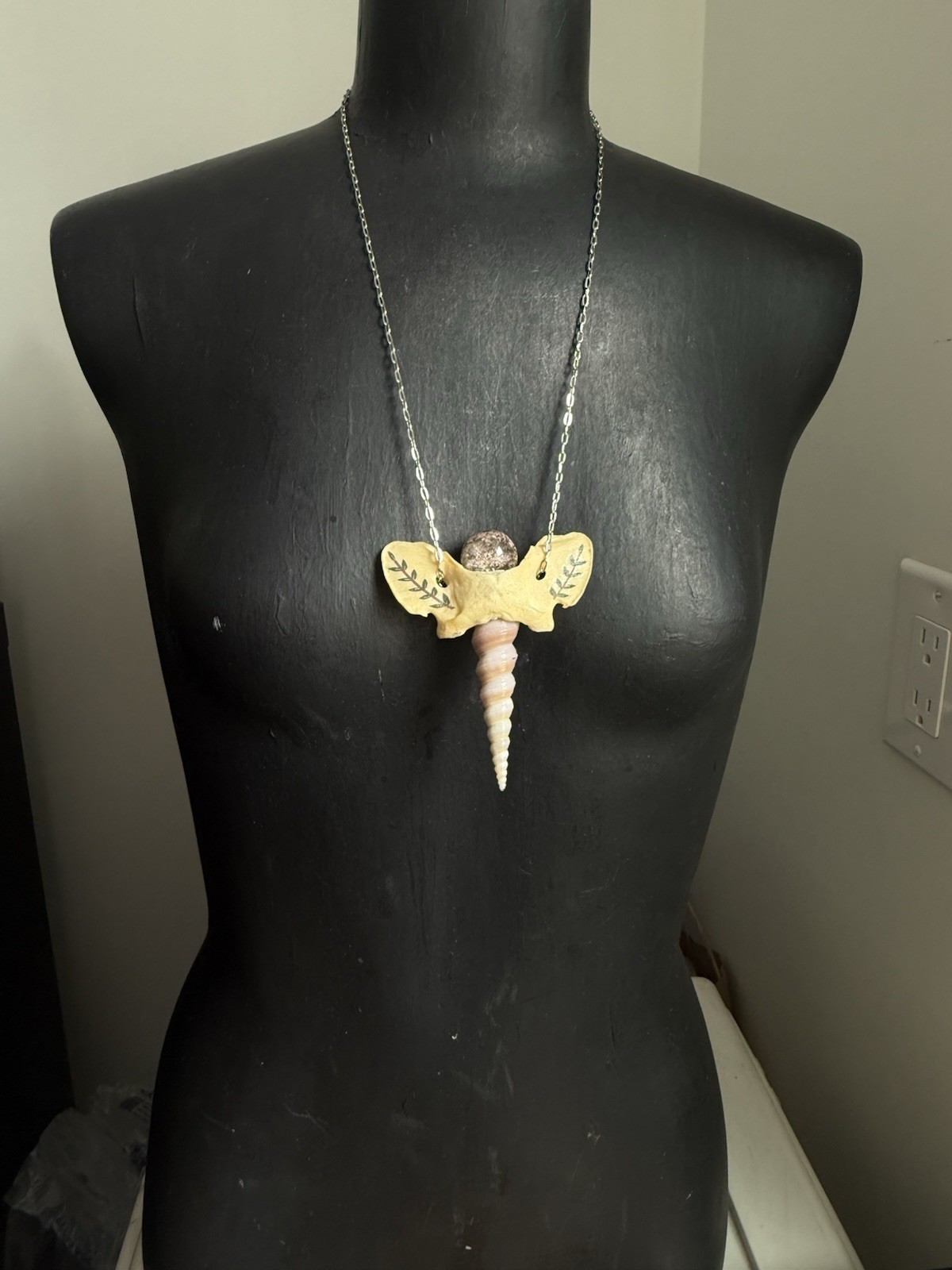 Coyote vertebrae necklace w/ sea shell and garden quartz Lodolite crystal penda