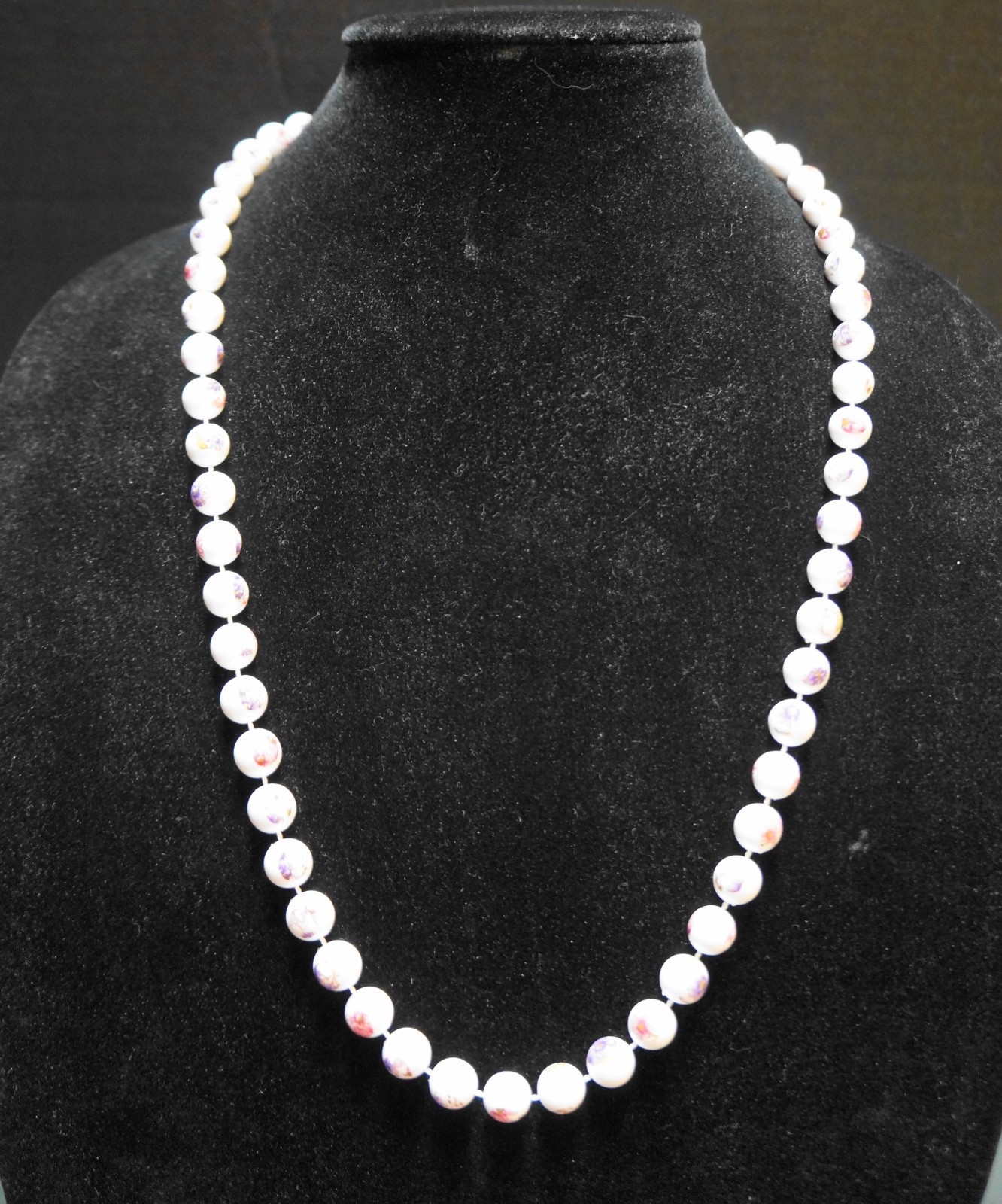 Pink Purple Flowers White Plastic Beads Necklace 26 IN