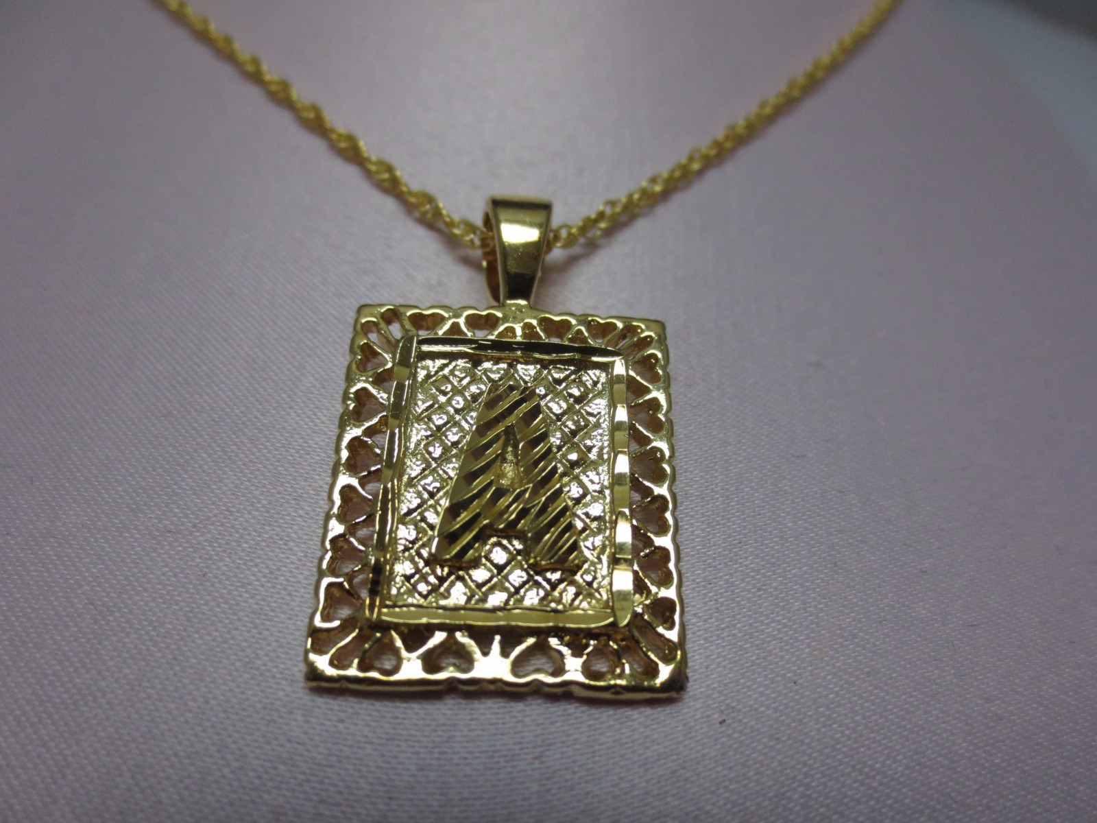 14KT GOLD EP 1 3/8 INCH FRAMED LETTER LARGE SQUARE INITIAL A-W & 30″ ROPE CHAIN