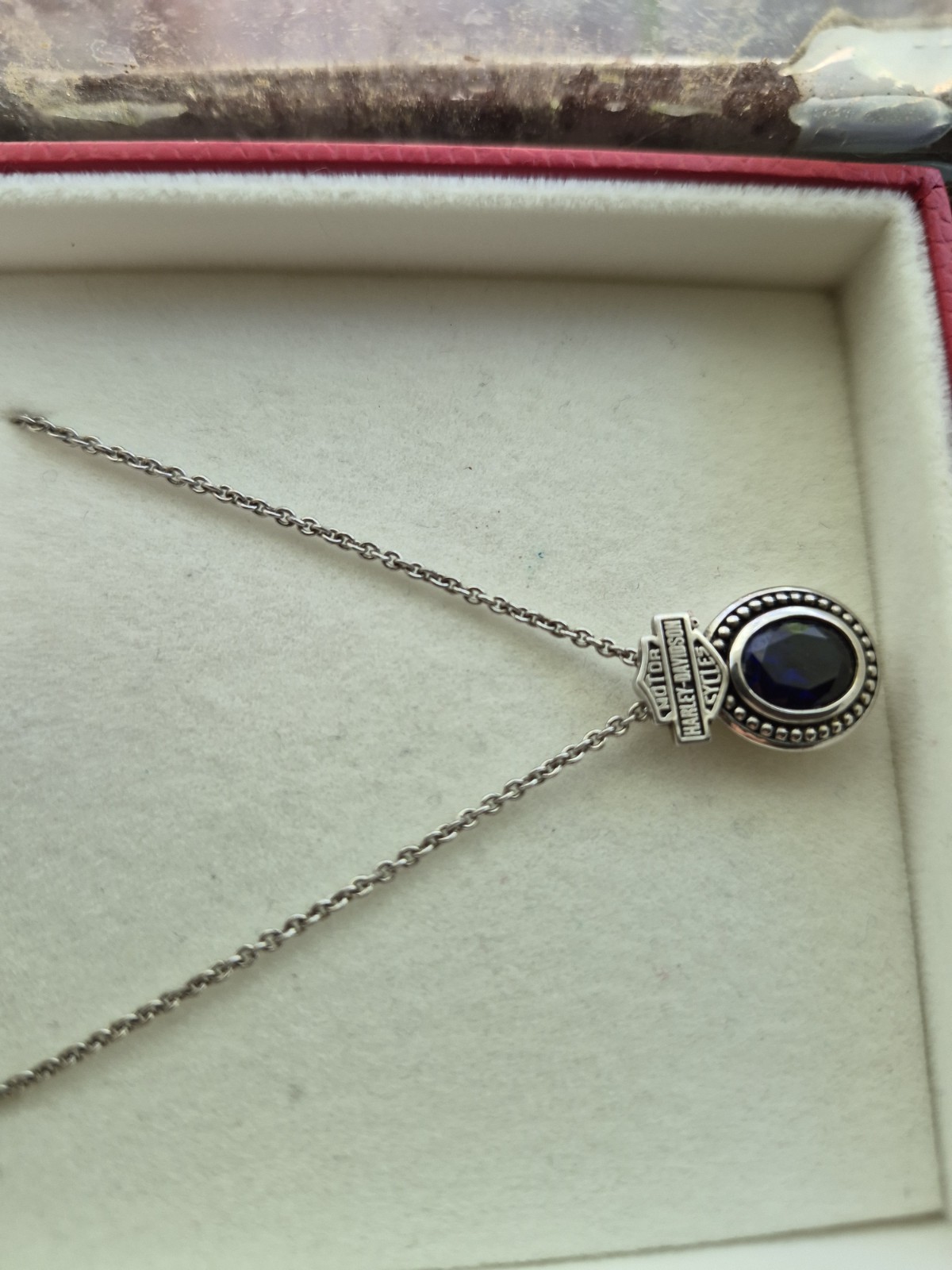 Harley-Davidson 925 Sterling Silver Blue Oval Crystal Pendant Cable Necklace